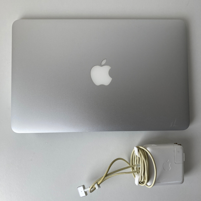 mayo様専用　MacBook Air (11インチ， Early 2014)