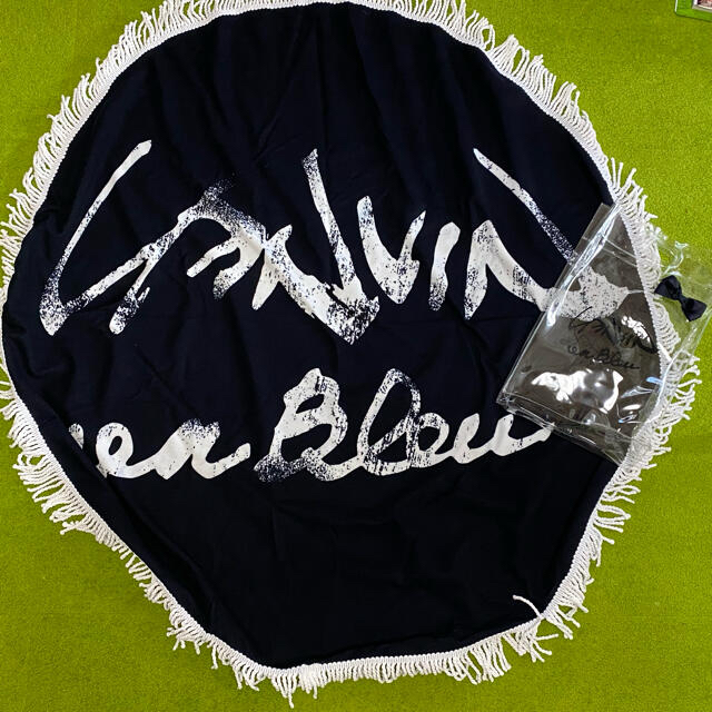LANVIN en Bleu(ランバンオンブルー)の新品☆ランバンオンブルー☆透明バッグ&タオルラグ レディースのバッグ(トートバッグ)の商品写真
