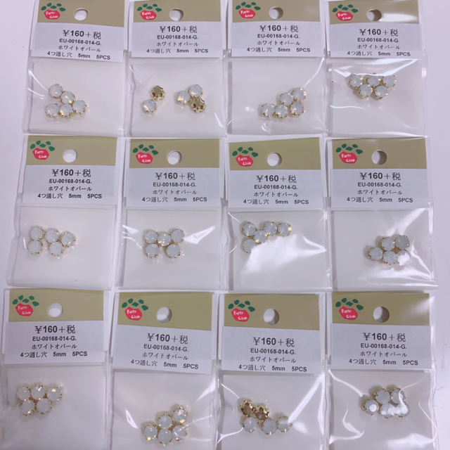 SWAROVSKI(スワロフスキー)のカオルコ様専用❁⃘*.ﾟ ハンドメイドの素材/材料(各種パーツ)の商品写真