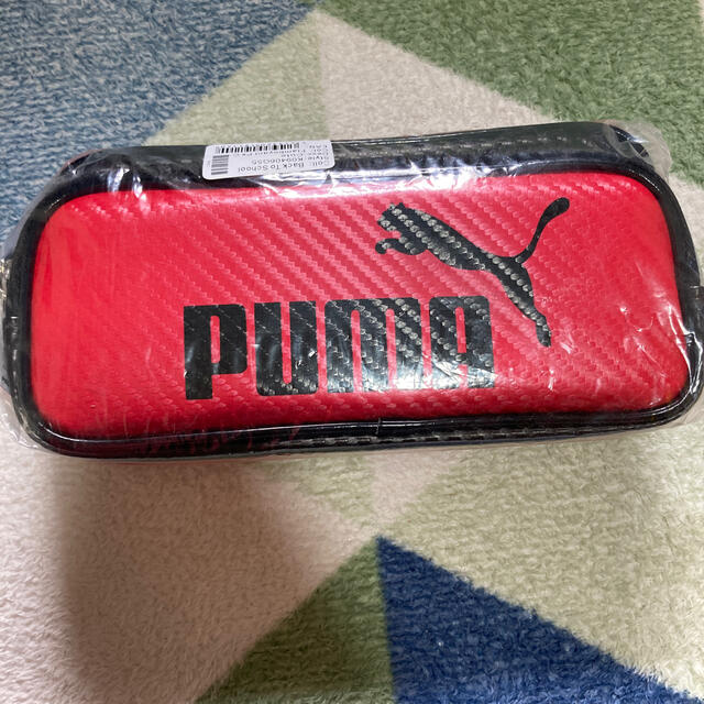 PUMA(プーマ)の新品pumaペンケース インテリア/住まい/日用品の文房具(ペンケース/筆箱)の商品写真