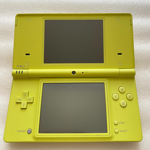 ニンテンドーDS(ニンテンドーDS)のニンテンドーDSi エンタメ/ホビーのゲームソフト/ゲーム機本体(携帯用ゲーム機本体)の商品写真