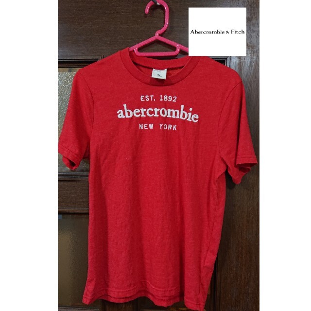 Abercrombie&Fitch(アバクロンビーアンドフィッチ)のアバクロキッズ Tシャツ キッズ/ベビー/マタニティのキッズ服男の子用(90cm~)(Tシャツ/カットソー)の商品写真