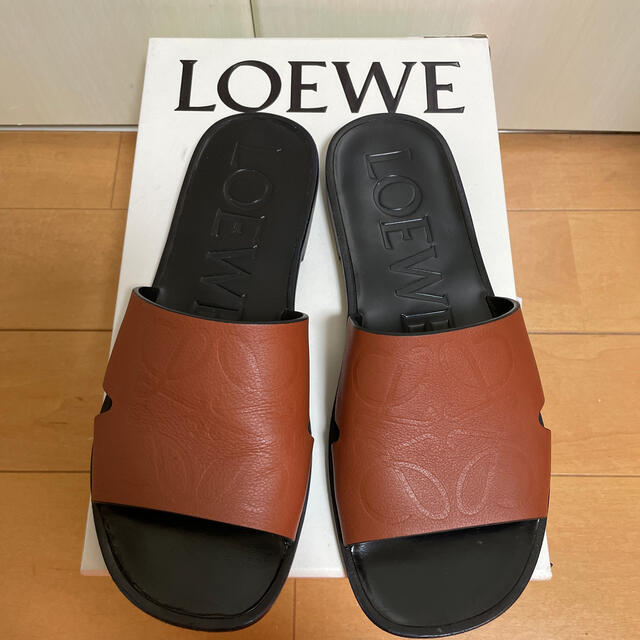 LOEWE(ロエベ)のMEM様　専用 レディースの靴/シューズ(サンダル)の商品写真