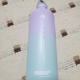 シグ(SIGG)のlava　水素水ボトル　ラバ(ヨガ)