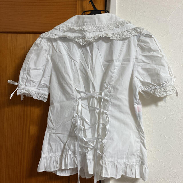 BODYLINE(ボディライン)のブラウス レディースのトップス(シャツ/ブラウス(半袖/袖なし))の商品写真