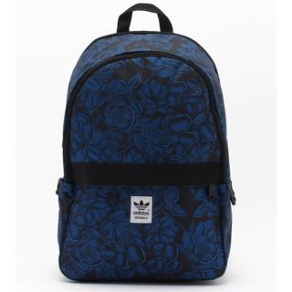 アディダス(adidas)のadidas FLOWER BACKPACK 青 美品(バッグパック/リュック)