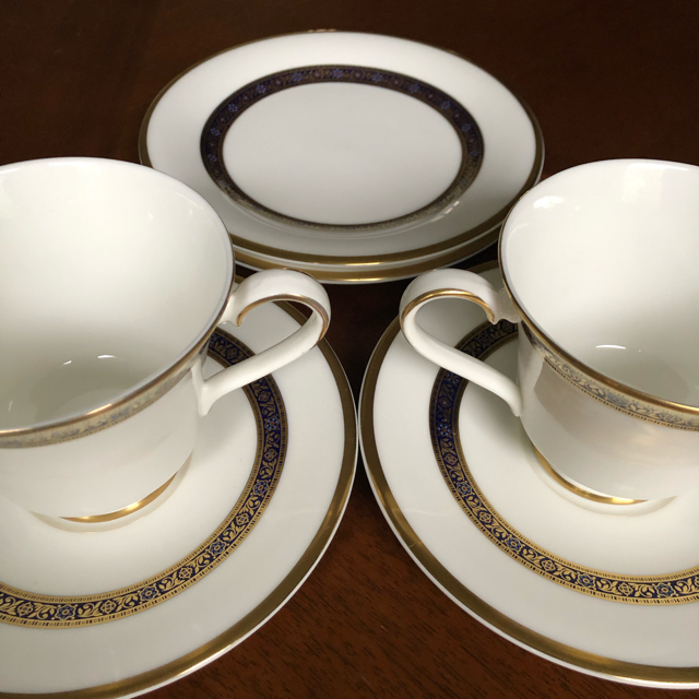 Royal Doulton - 【美品】ロイヤルドルトン☆HARLOW☆トリオ Royal Doulton - 【美品】ロイヤルドルトン☆HARLOW☆トリオ