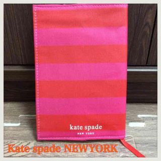 ケイトスペードニューヨーク(kate spade new york)の【美品】ケイトスペード☆ブックカバー(その他)