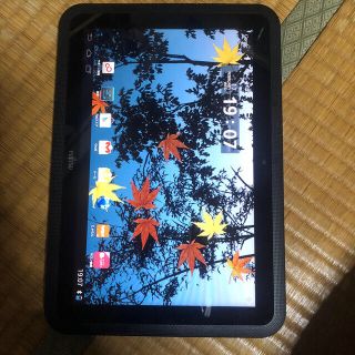 アローズ(arrows)のFUJITSU  ARROWS　タブレット(タブレット)