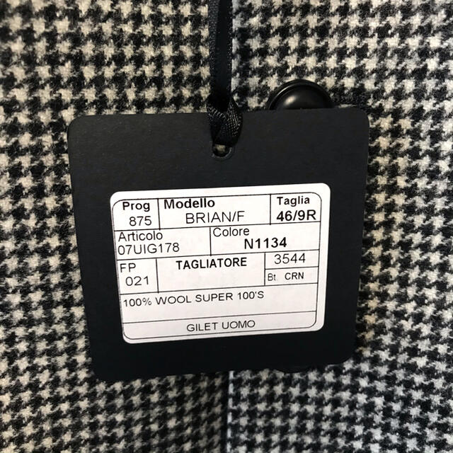 定3.5万未使用 TAGLIATORE タリアトーレ ハウンドトゥースジレ46 | www