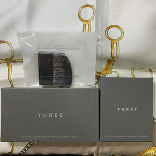 スリー(THREE)のあすか様専用！THREEプリスティーンコンプレクションパウダーファンデーション(ファンデーション)