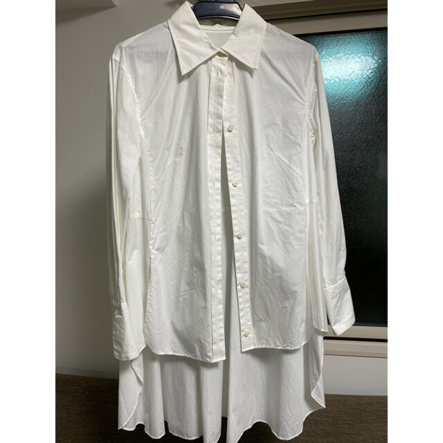 Ameri VINTAGE(アメリヴィンテージ)のアシンメトリーシャツ　ペギーラナ　ホワイト レディースのトップス(シャツ/ブラウス(長袖/七分))の商品写真