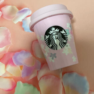 スターバックスコーヒー(Starbucks Coffee)の新品♡Starbucks ミニカップギフト　桜シリーズ(カップのみ)(その他)