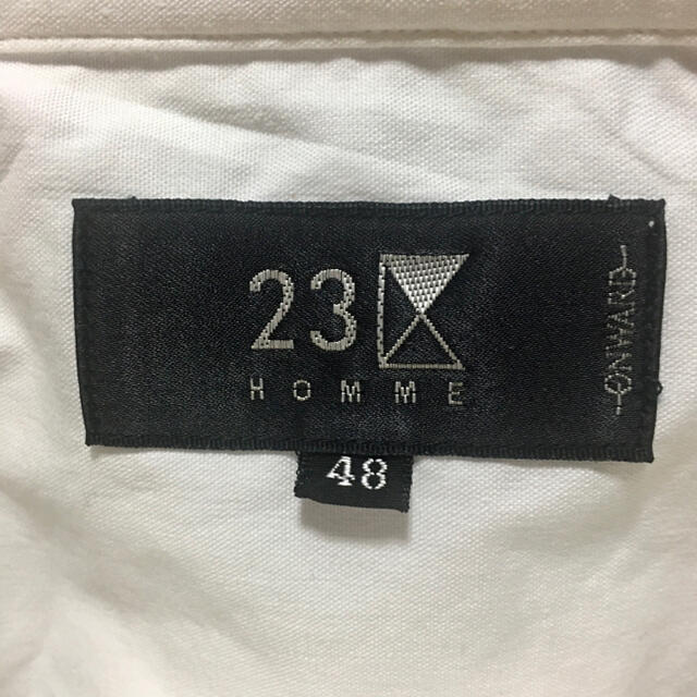 23区(ニジュウサンク)の【美品】23区 HOMME 真っ白 ボタンダウンシャツ 48 XL XXL 3L メンズのトップス(シャツ)の商品写真