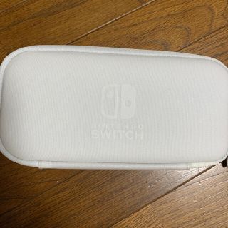 ニンテンドースイッチ(Nintendo Switch)のNintendo Switch 薄型ケース 白(その他)