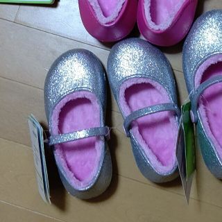 クロックス(crocs)のayanbon♡様専用　クロックス　カリン　サンダル　シルバー　17.5cm新品(サンダル)