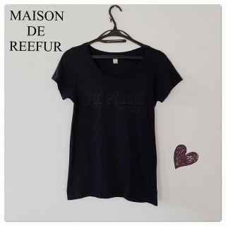 メゾンドリーファー(Maison de Reefur)のロゴTシャツ 黒 半袖 カットソー(Tシャツ(半袖/袖なし))