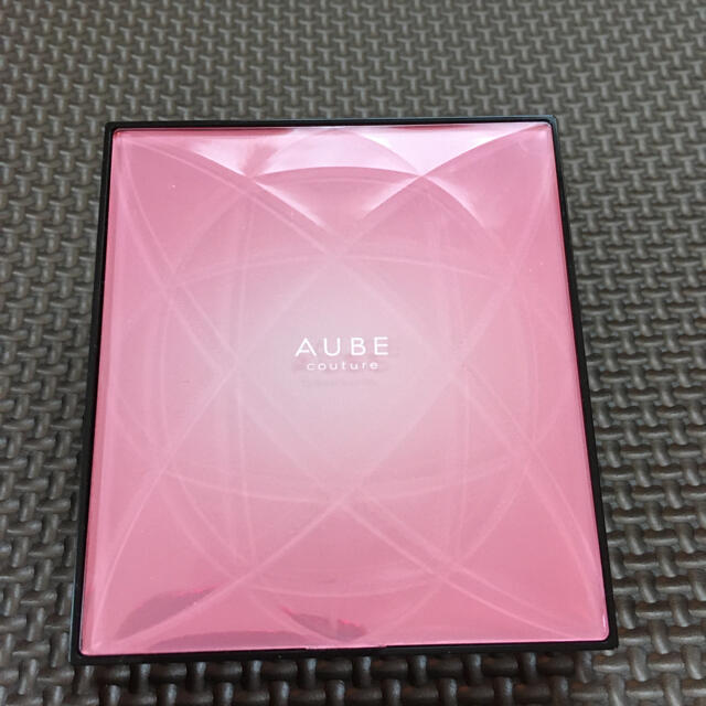AUBE couture(オーブクチュール)のオーブクチュール デザイニングインプレッションアイズⅡ コスメ/美容のベースメイク/化粧品(アイシャドウ)の商品写真