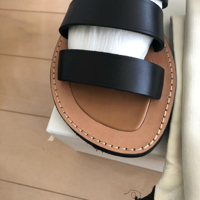 celine(セリーヌ)の大幅値下げ　celine セリーヌ　ハイカーストラップサンダル　美品 レディースの靴/シューズ(サンダル)の商品写真