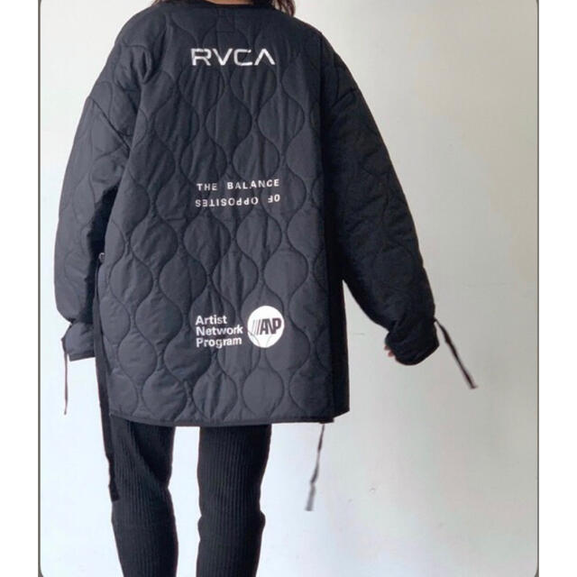 RVCA キルティングジャケット　黒