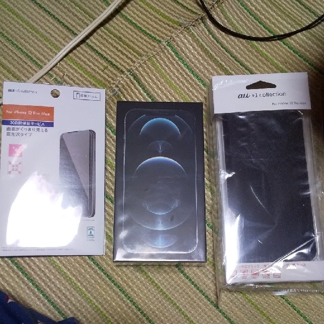 2022A/W新作☆送料無料】 iPhone - 【mako】iphone12 pro max 256GB