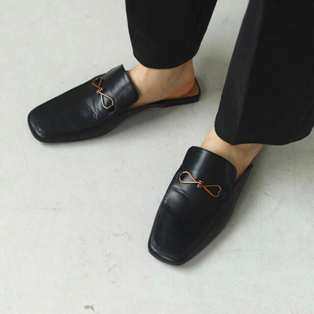 TODAYFUL(トゥデイフル)のTODAYFUL 美品 Leather Slide Loafers 箱付き レディースの靴/シューズ(ローファー/革靴)の商品写真