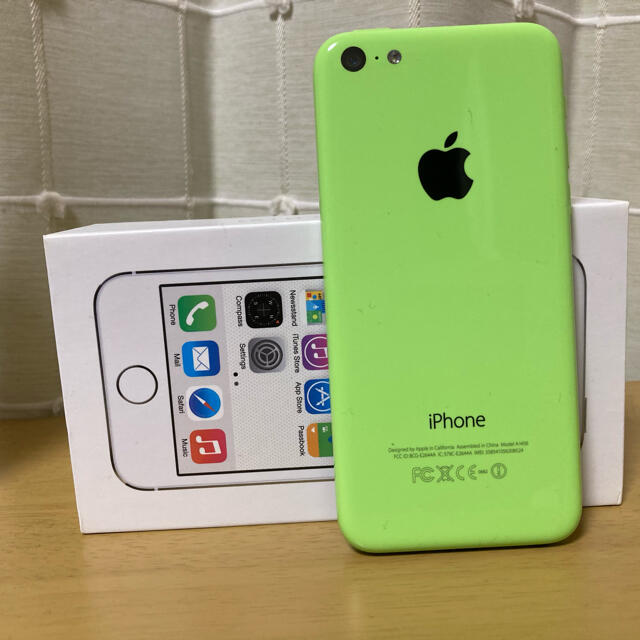 iPhone(アイフォーン)のiPhone5c  32GB グリーン docomo スマホ/家電/カメラのスマートフォン/携帯電話(スマートフォン本体)の商品写真