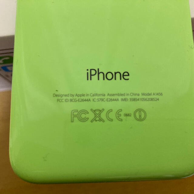 iPhone(アイフォーン)のiPhone5c  32GB グリーン docomo スマホ/家電/カメラのスマートフォン/携帯電話(スマートフォン本体)の商品写真