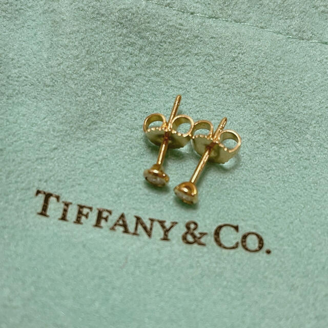 Tiffany & Co.(ティファニー)のティファニー　バイザヤードピアスYG レディースのアクセサリー(ピアス)の商品写真