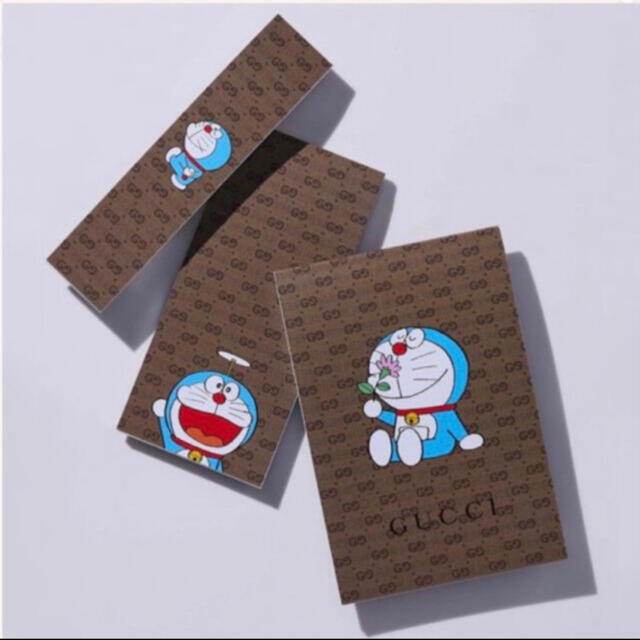 Gucci(グッチ)の【新品】Precious  3月号　ドラえもん GUCCI 便箋セット　グッチ エンタメ/ホビーの雑誌(ファッション)の商品写真