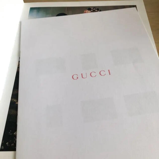 Gucci(グッチ)のGUCCI   カタログ　非売品 エンタメ/ホビーの雑誌(ファッション)の商品写真