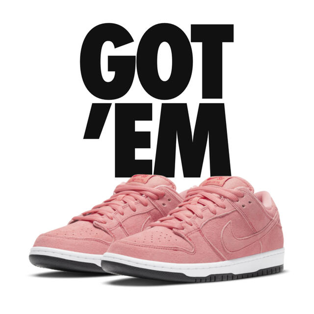 NIKE(ナイキ)のNIKE SB Dunk Low Pro PRM atomic pink pig メンズの靴/シューズ(スニーカー)の商品写真