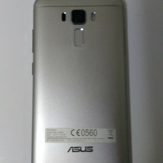 ASUS(エイスース)の⑭zenfone3 leser simフリー　画面割れ スマホ/家電/カメラのスマートフォン/携帯電話(スマートフォン本体)の商品写真