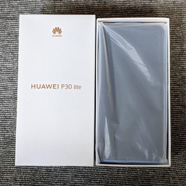 HUAWEI(ファーウェイ)のHuawei p30 lite  ブルー 　国内版SIMフリー スマホ/家電/カメラのスマートフォン/携帯電話(スマートフォン本体)の商品写真