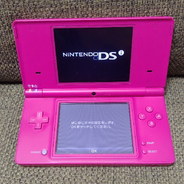 ニンテンドーDS(ニンテンドーDS)のNintendo DSi ピンク 中古品 エンタメ/ホビーのゲームソフト/ゲーム機本体(携帯用ゲーム機本体)の商品写真