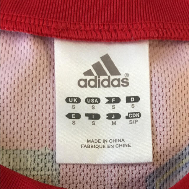 adidas(アディダス)のなでしこリーグ ユニフォーム スポーツ/アウトドアのサッカー/フットサル(ウェア)の商品写真