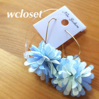 ダブルクローゼット(w closet)のwcloset 新品✨花モチーフピアス(ピアス)