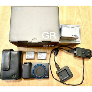 リコー(RICOH)のRICOH リコー GR Ⅲ 純正アクセサリー付属(コンパクトデジタルカメラ)