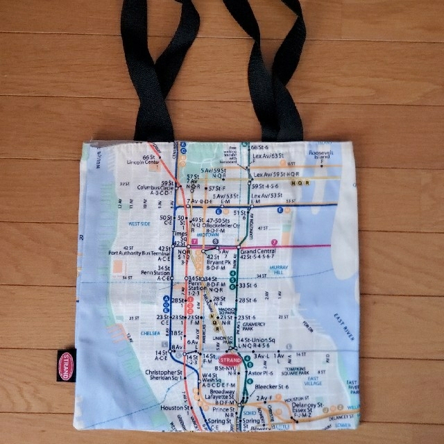 STRAND ストランド★トートバッグ NY Map レディースのバッグ(トートバッグ)の商品写真