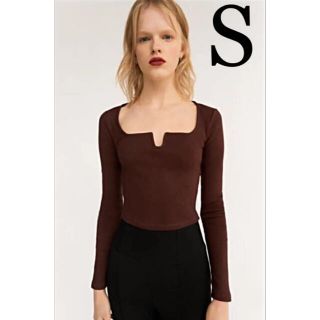 ザラ(ZARA)の本日削除☆【新品未使用】ZARA スクエアネックＴシャツ S(カットソー(長袖/七分))