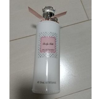 ジルスチュアート(JILLSTUART)のJILLSTUART ボディクリーム(ボディクリーム)