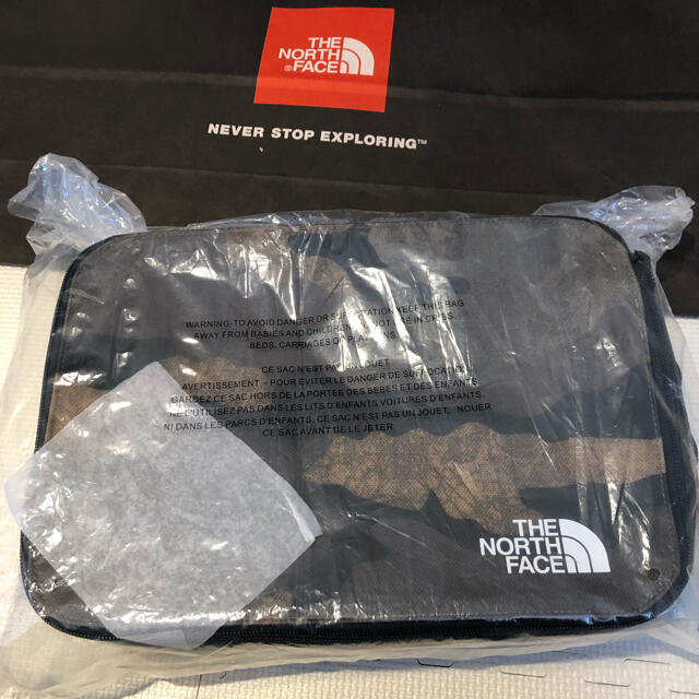 THE NORTH FACE(ザノースフェイス)のノースフェイス　バッグ ハンドメイドのファッション小物(バッグ)の商品写真