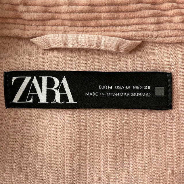 ZARA(ザラ)のZＡRＡコーデュロイジャケット　新品 レディースのジャケット/アウター(Gジャン/デニムジャケット)の商品写真