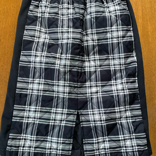 UNIQLO(ユニクロ)のUNIQLO Mサイズ　黒　スカート レディースのスカート(ひざ丈スカート)の商品写真