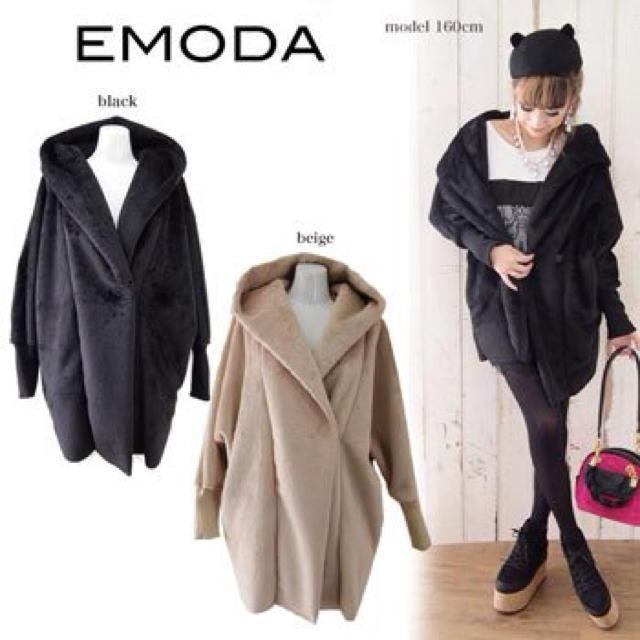 EMODA(エモダ)のEMODA ボアコート レディースのジャケット/アウター(ロングコート)の商品写真