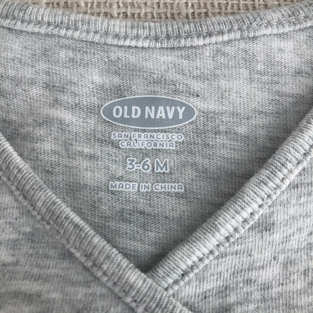 Old Navy(オールドネイビー)の【お値下げ】【美品】OLDNAVYチュールワンピース風ロンパース3〜6y キッズ/ベビー/マタニティのベビー服(~85cm)(ロンパース)の商品写真