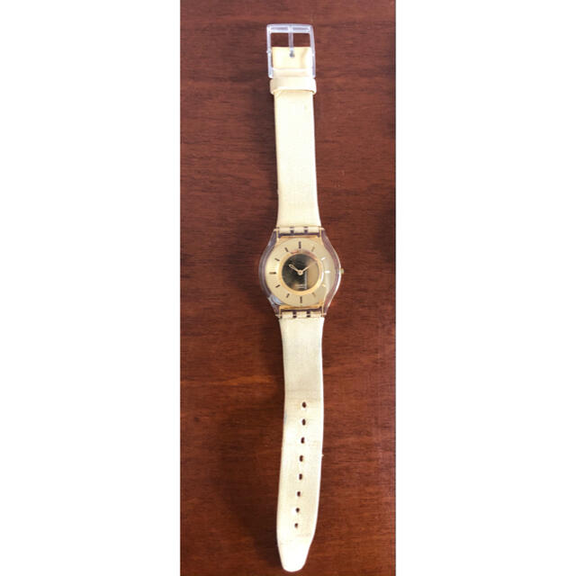 swatch(スウォッチ)の最終価格★文字盤ゴールド★スウォッチ　スキン　腕時計 レディースのファッション小物(腕時計)の商品写真
