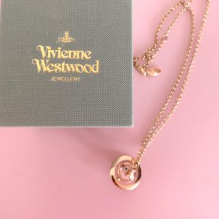 ヴィヴィアンウエストウッド(Vivienne Westwood)のヴィヴィアンウエストウッド オーブ ネックレス イエローゴールド(ネックレス)