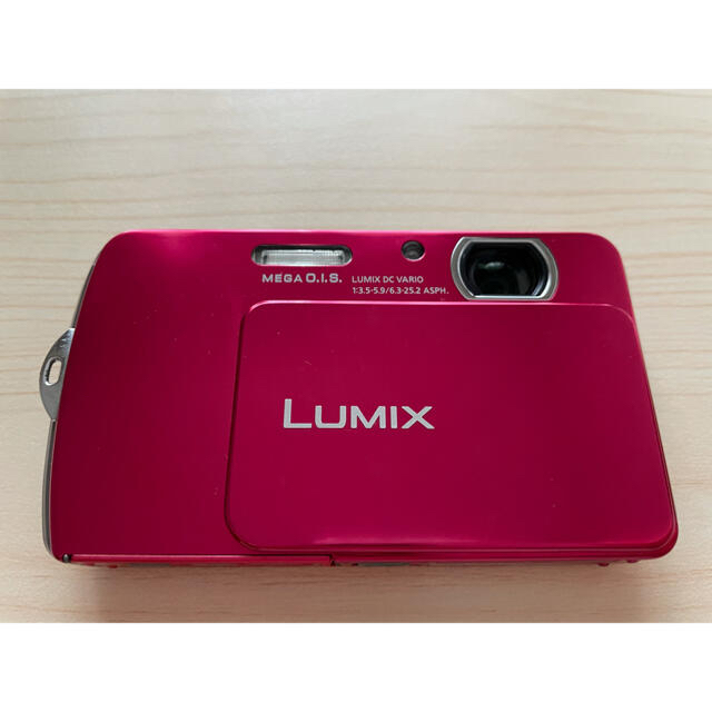 Panasonic(パナソニック)のPanasonic/Lumix  品番DMC-FP7 スマホ/家電/カメラのカメラ(コンパクトデジタルカメラ)の商品写真