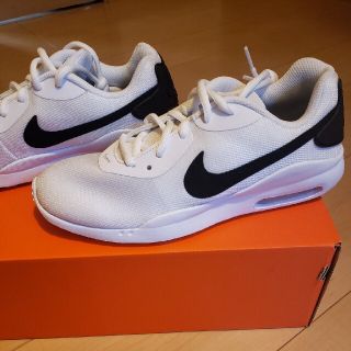 ナイキ(NIKE)のNIKEシューズ☆新品23.5 レディース(スニーカー)